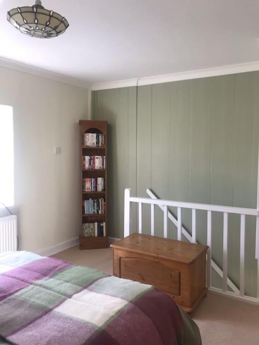 No 96 Chapel Lane - Self Contained Cottage In The Heart Of Butleigh Экстерьер фото