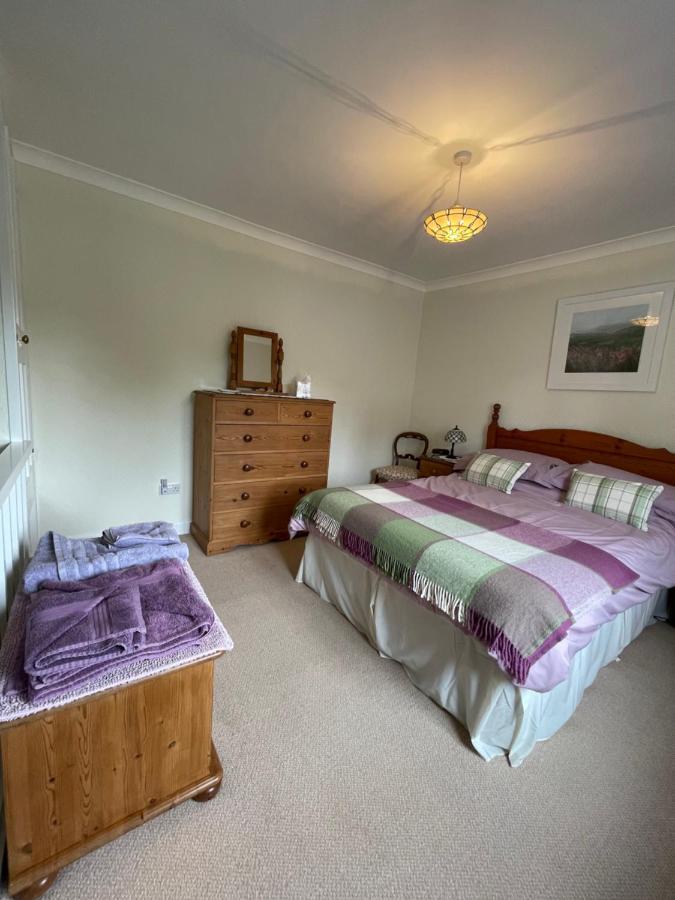 No 96 Chapel Lane - Self Contained Cottage In The Heart Of Butleigh Экстерьер фото